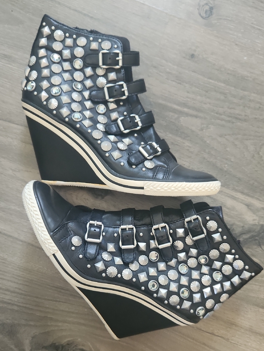 Vintage Y2k Ash Thelma Leather Studded Wedge Sneakers